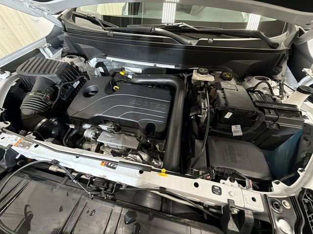 Used 2023 GMC Terrain SLE w/ Driver Convenience Package image 30