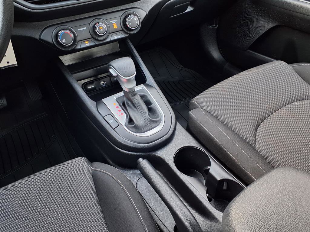 Used 2024 Kia Forte LXS image 16