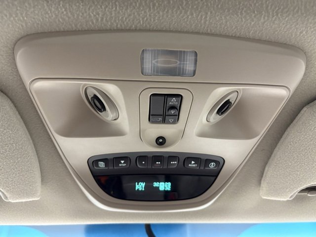 Used 2008 Chrysler Aspen Limited image 31