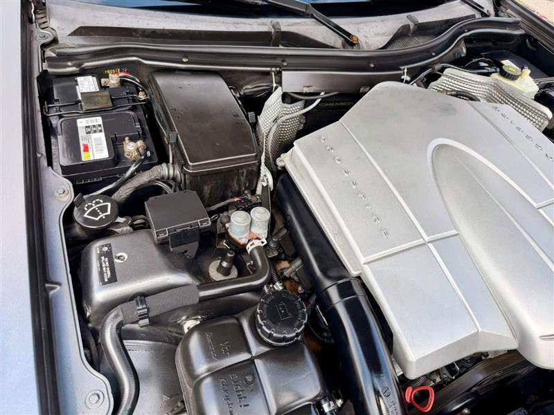 Used 2004 Chrysler Crossfire Coupe RWD image 25