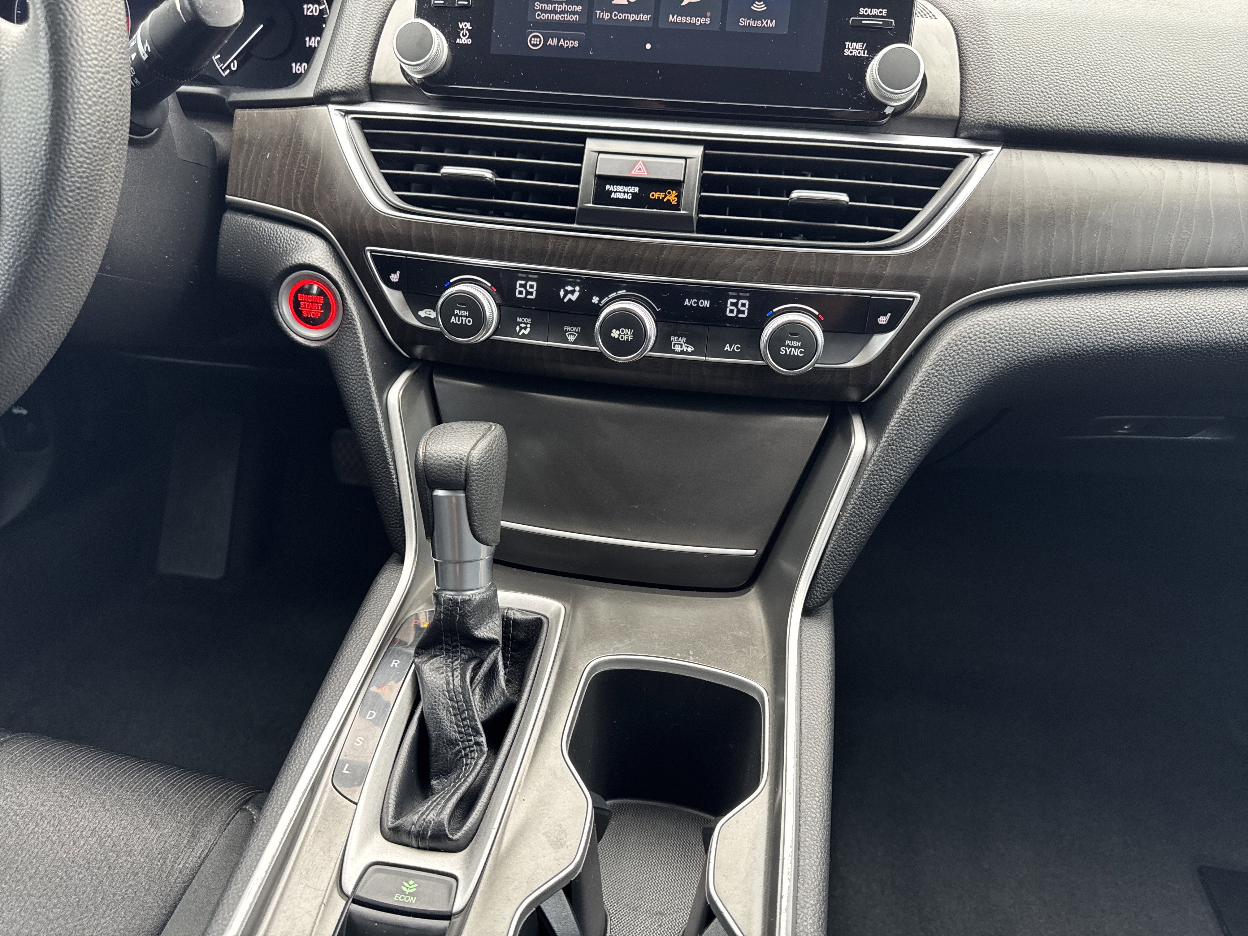 Used 2018 Honda Accord EX image 9