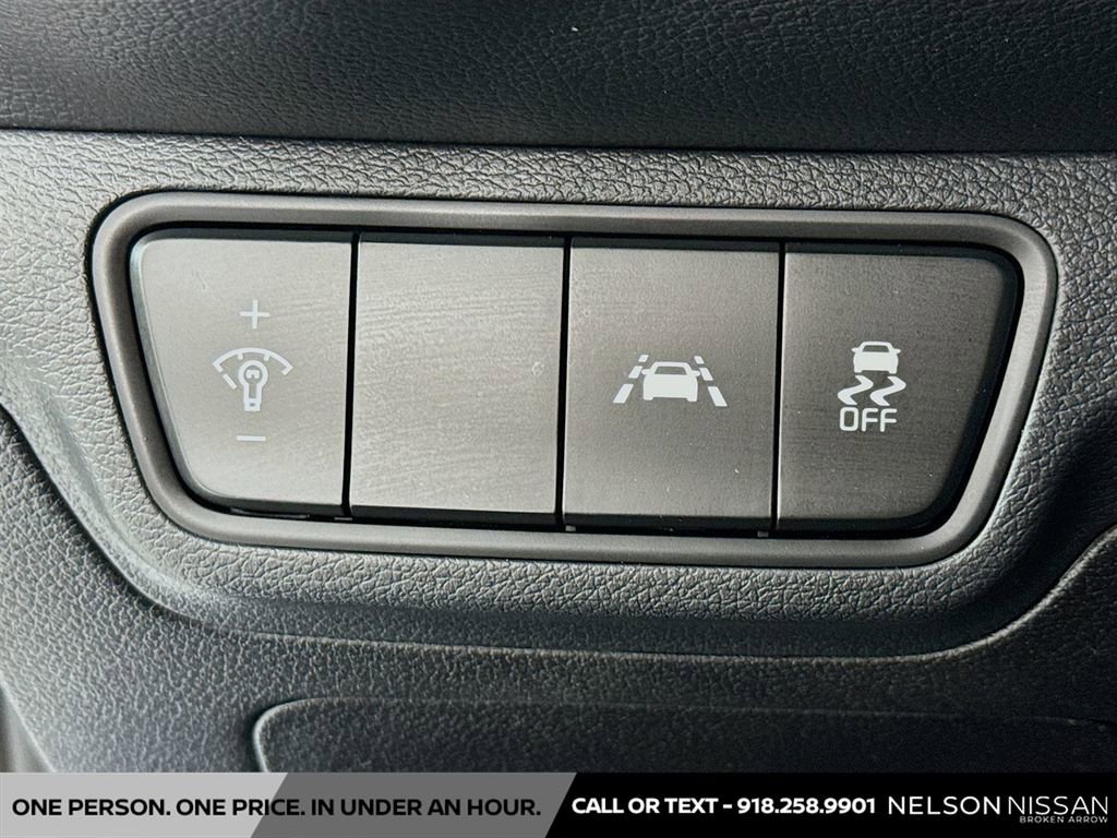 Used 2019 Kia Forte LXS FWD image 10