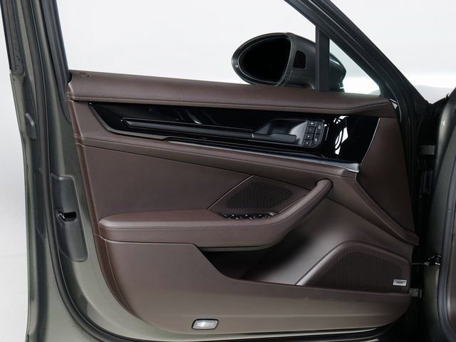 New 2026 Porsche Panamera 4 image 28