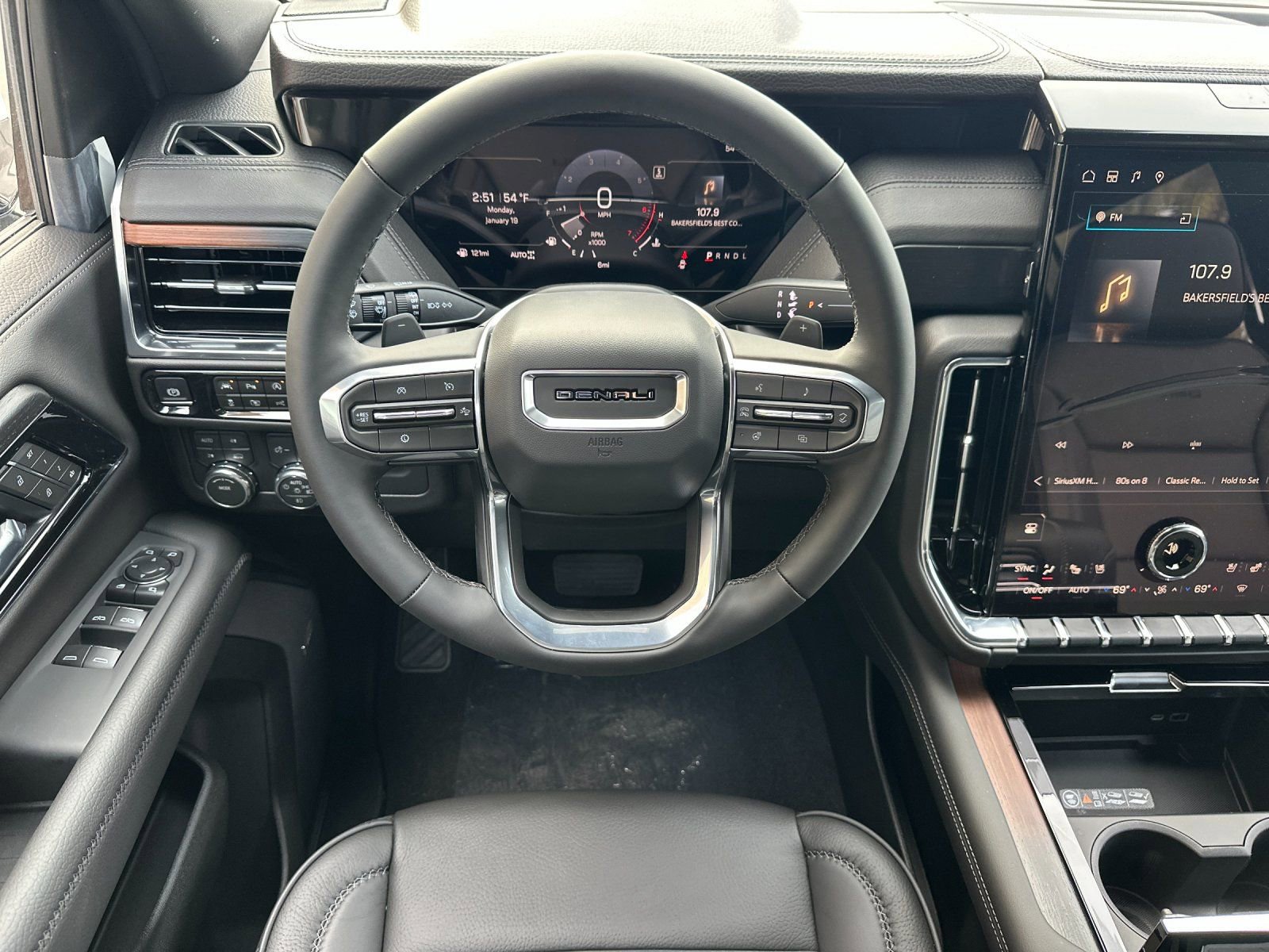 New 2026 GMC Yukon XL Denali AWD/4WD image 14