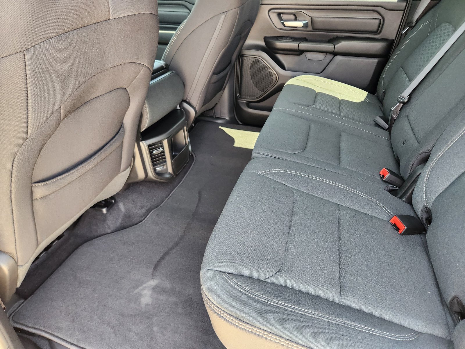 New 2026 RAM 1500 Express RWD image 25