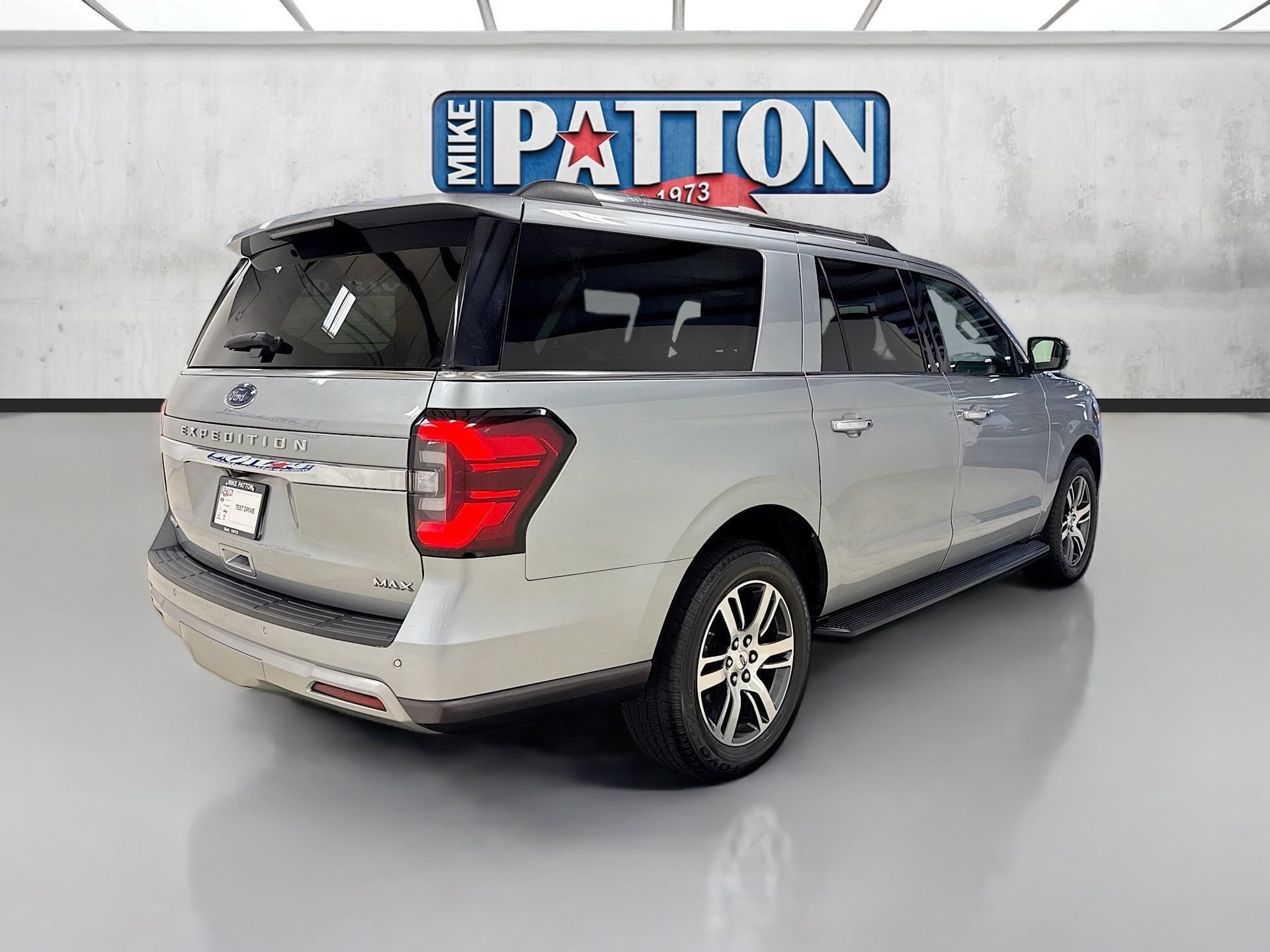 Used 2024 Ford Expedition Max Limited AWD/4WD image 7