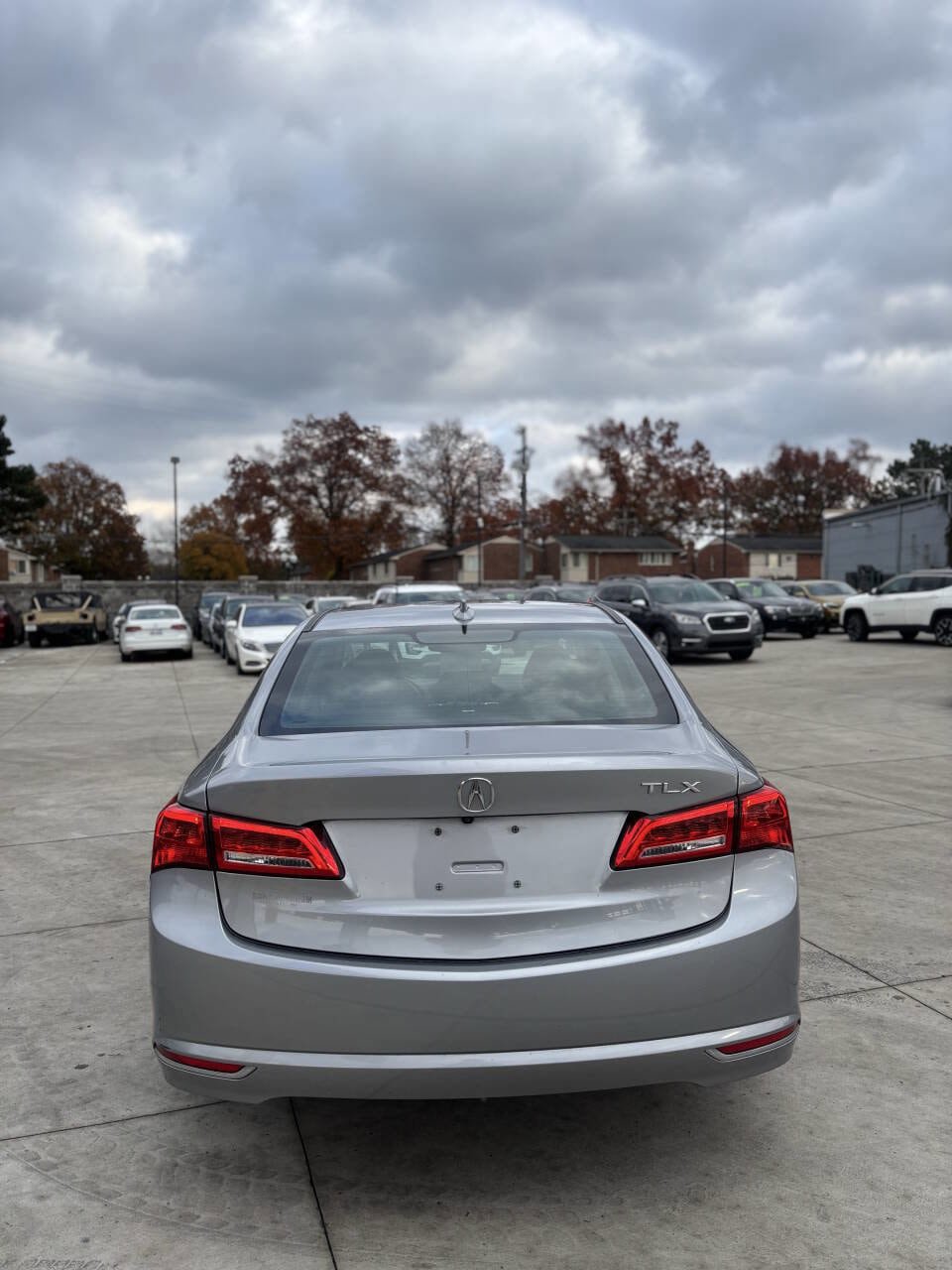Used 2018 Acura TLX w/ Technology Package image 4