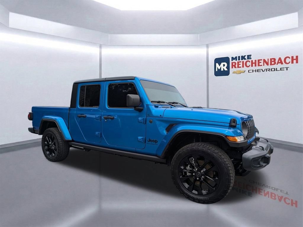 Used 2025 Jeep Gladiator Sport AWD/4WD video 2