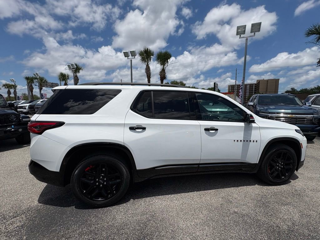 Used 2023 Chevrolet Traverse Premier w/ Redline Edition FWD image 8
