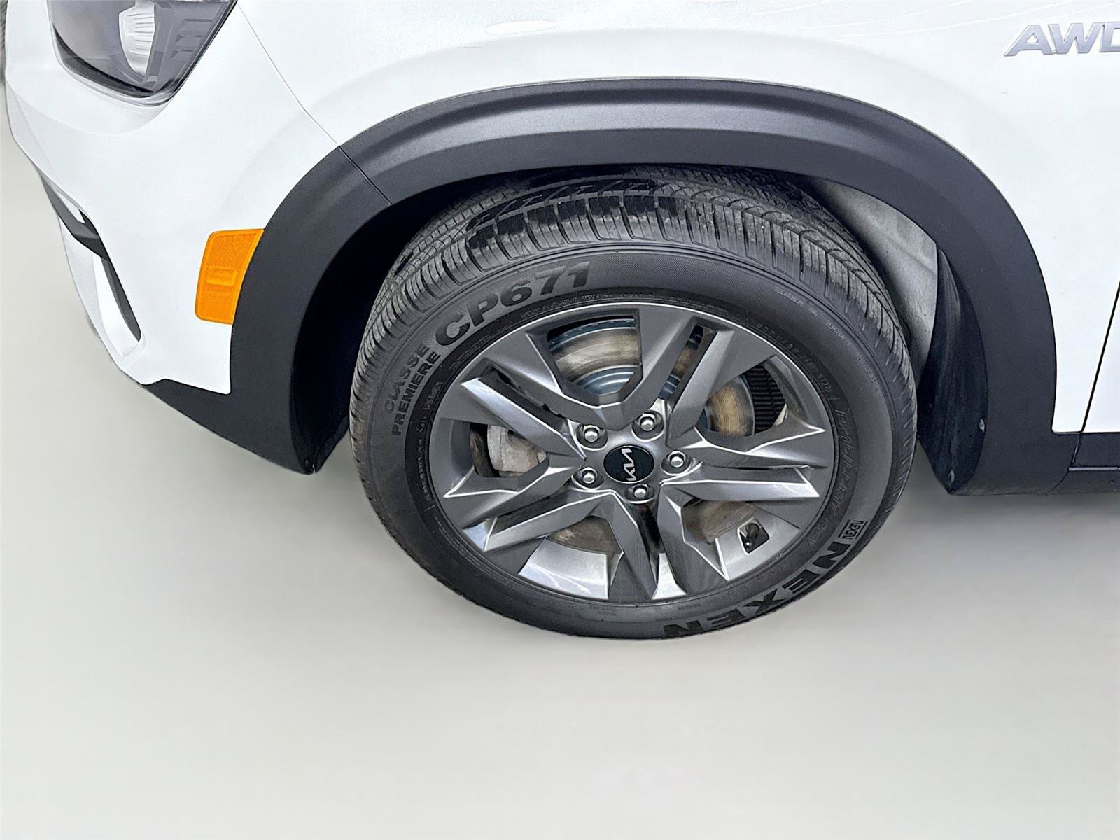 Used 2023 Kia Seltos LX AWD/4WD image 20