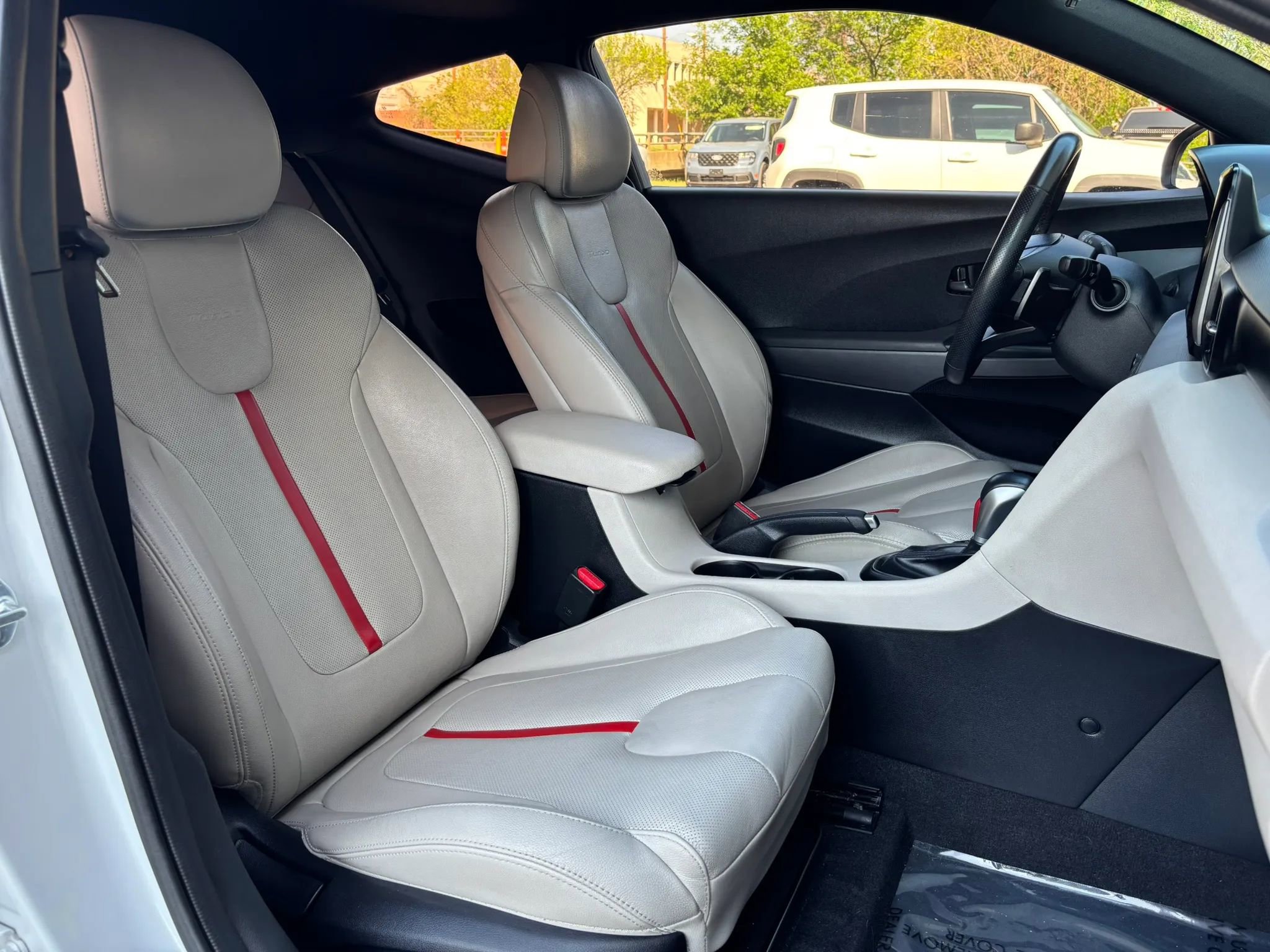 Used 2019 Hyundai Veloster Turbo Ultimate image 19