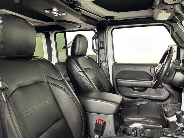 Used 2021 Jeep Wrangler Unlimited Sahara AWD/4WD image 8