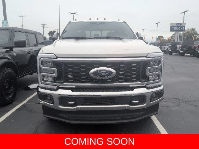 Used 2024 Ford F350 Lariat w/ Lariat Ultimate Package AWD/4WD image 2