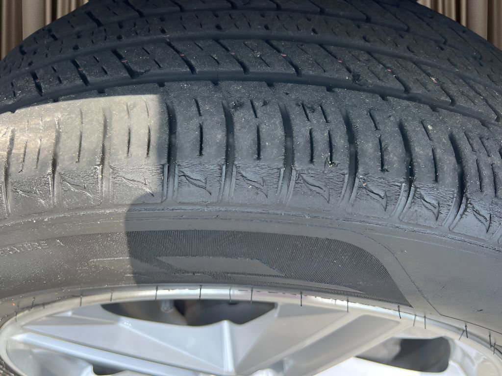 Used 2023 Audi Q5 e Premium Plus w/ Premium Plus Package image 17