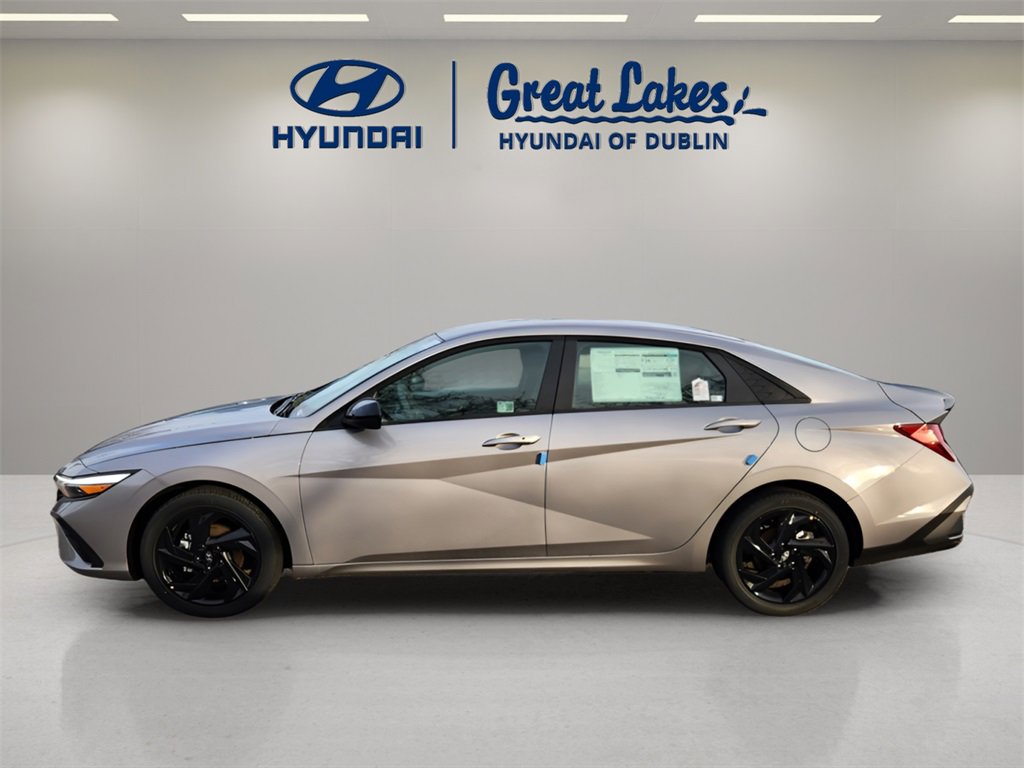 New 2026 Hyundai Elantra Sport w/ Cargo Package image 2