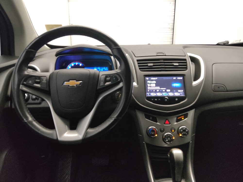 Used 2016 Chevrolet Trax LT w/ LT Convenience Package image 22