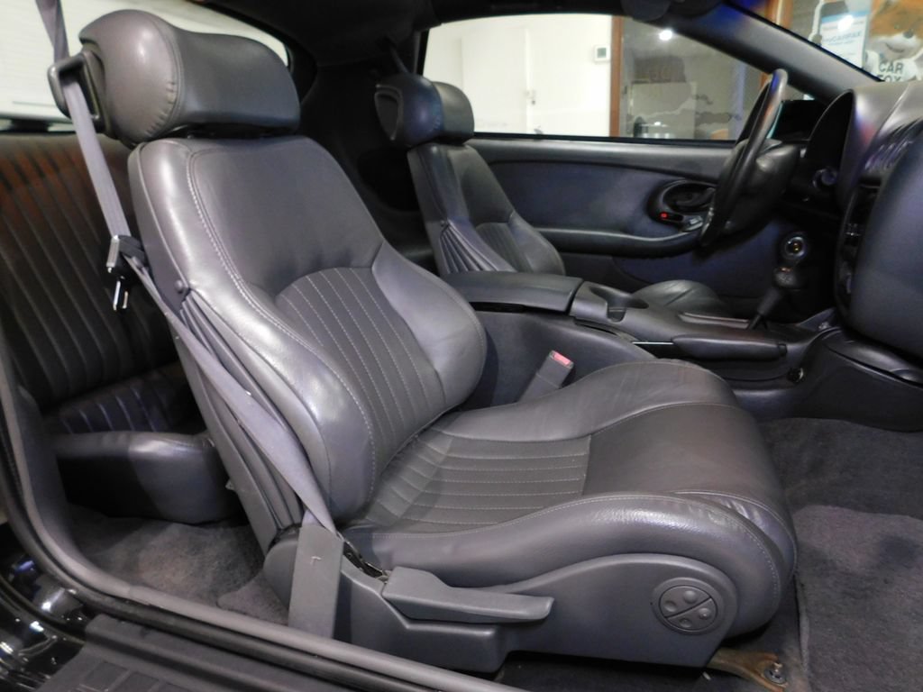 Used 1997 Pontiac Firebird Trans Am RWD image 82