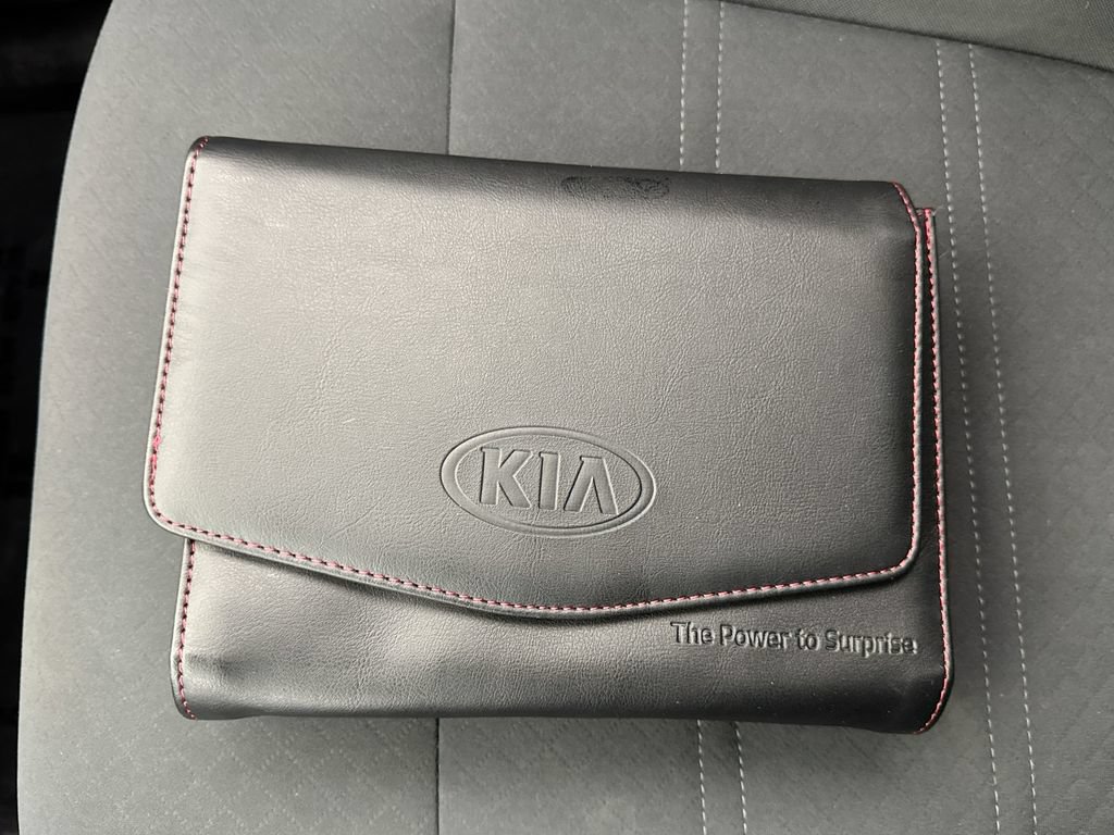 Used 2019 Kia Sorento FWD image 35