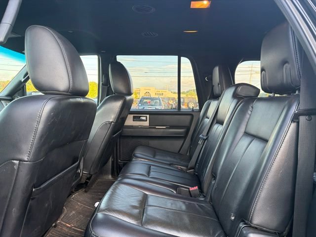 Used 2016 Ford Expedition EL XLT w/ Equipment Group 202A AWD/4WD image 10