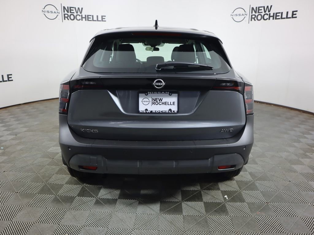 New 2026 Nissan Kicks S image 6