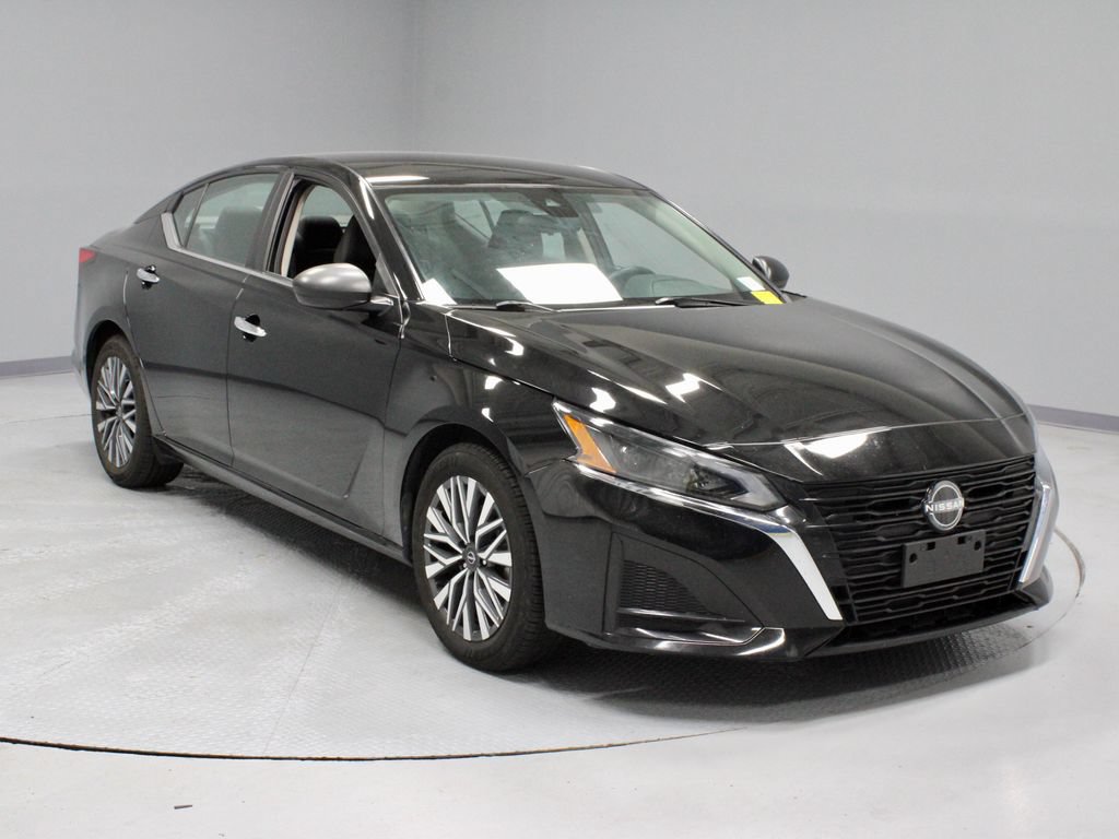 Certified 2024 Nissan Altima 2.5 SV
