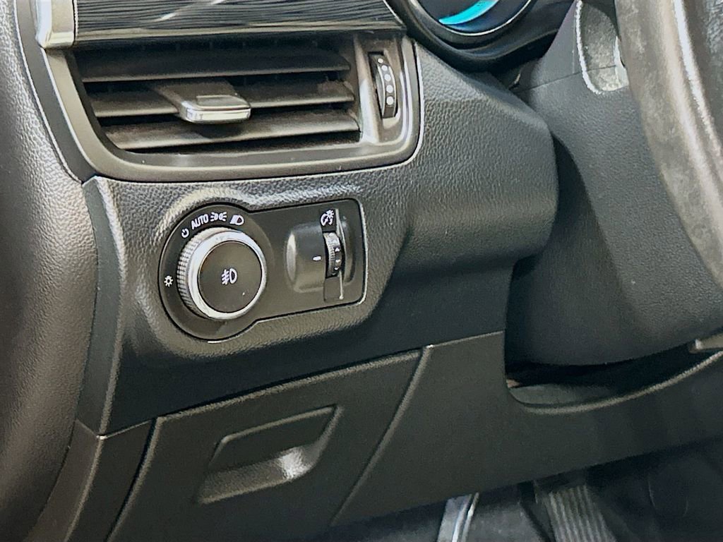 Used 2018 Buick Envision Preferred FWD image 8