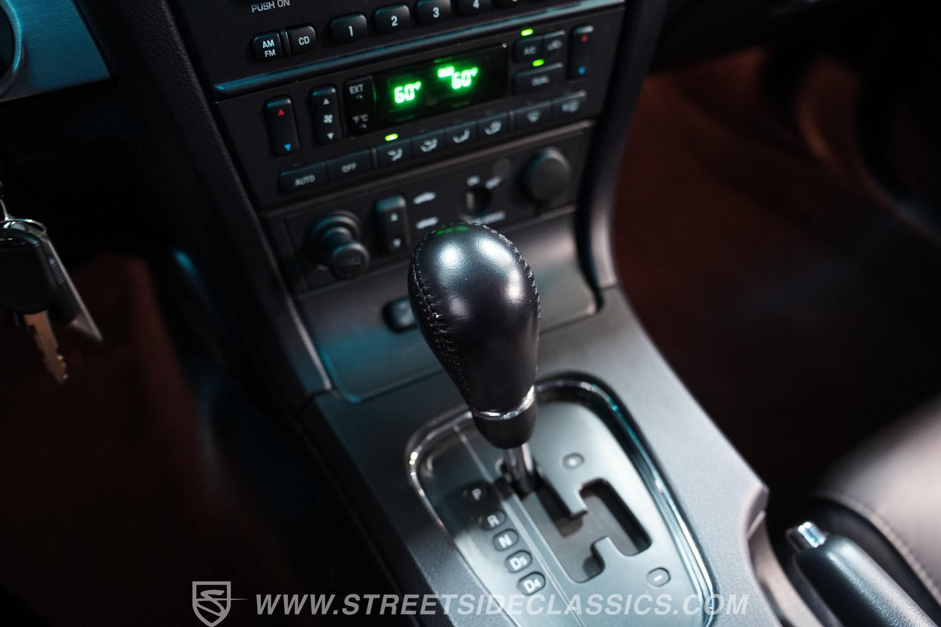 Used 2003 Ford Thunderbird RWD image 33