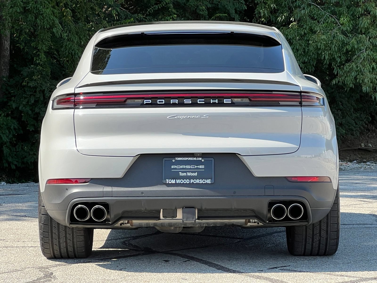 Certified 2024 Porsche Cayenne S AWD/4WD image 8