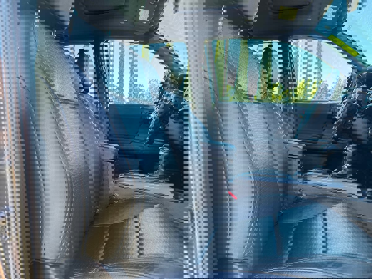 Used 2021 Toyota Tacoma TRD Sport w/ TRD Premium Sport Package image 19