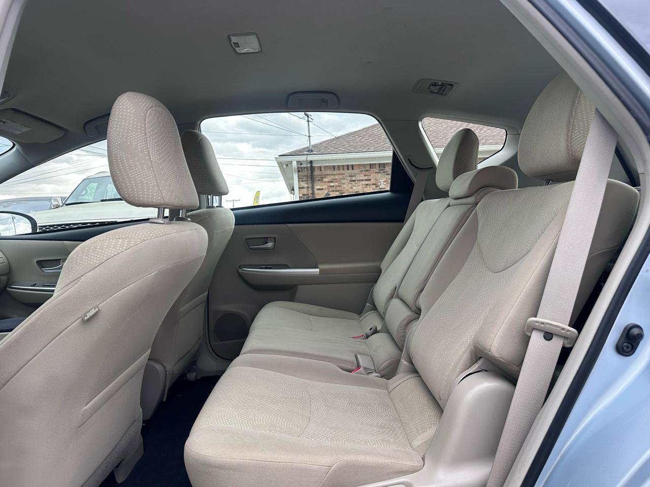 Used 2014 Toyota Prius V Two image 13