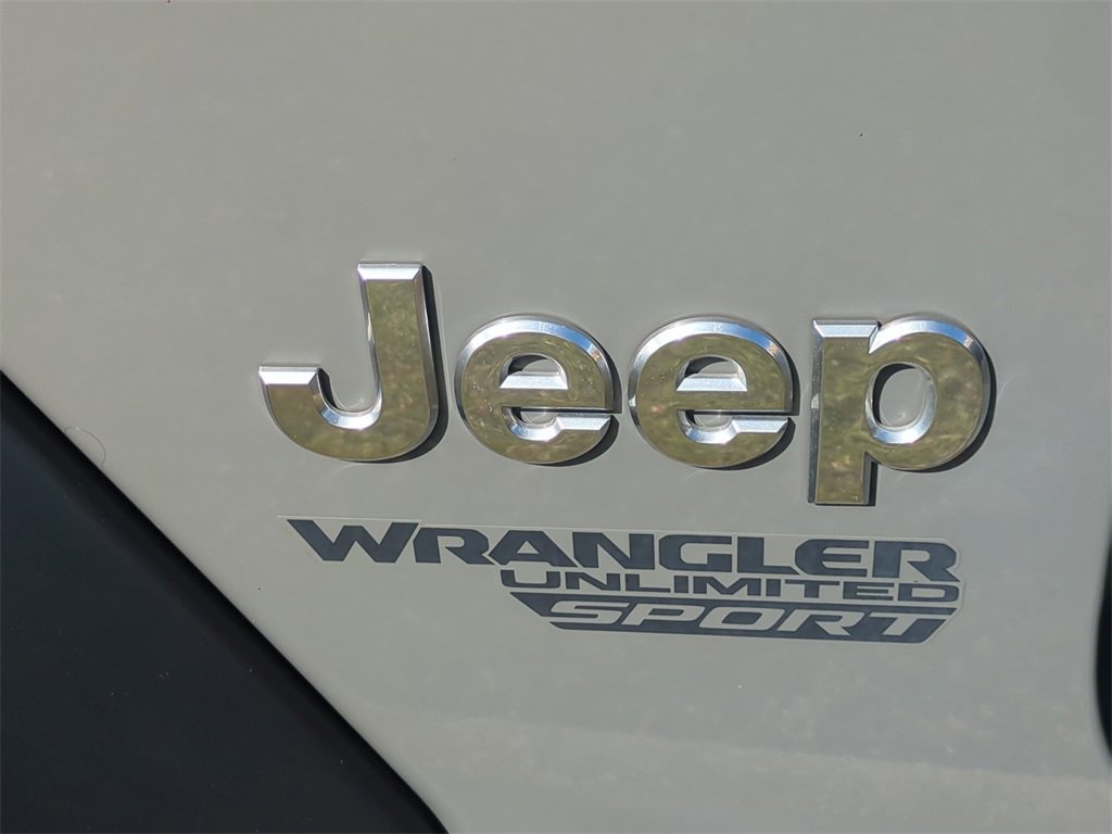 Certified 2018 Jeep Wrangler Unlimited Sport S image 14