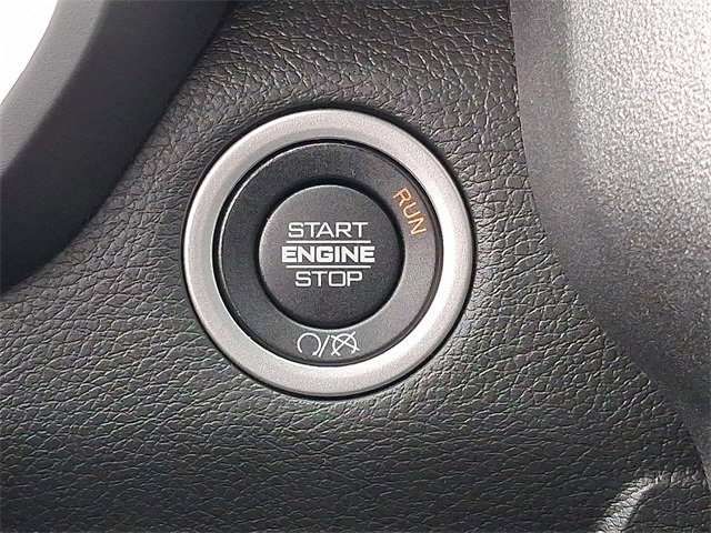 Used 2024 RAM 2500 Tradesman w/ Chrome Appearance Group image 16