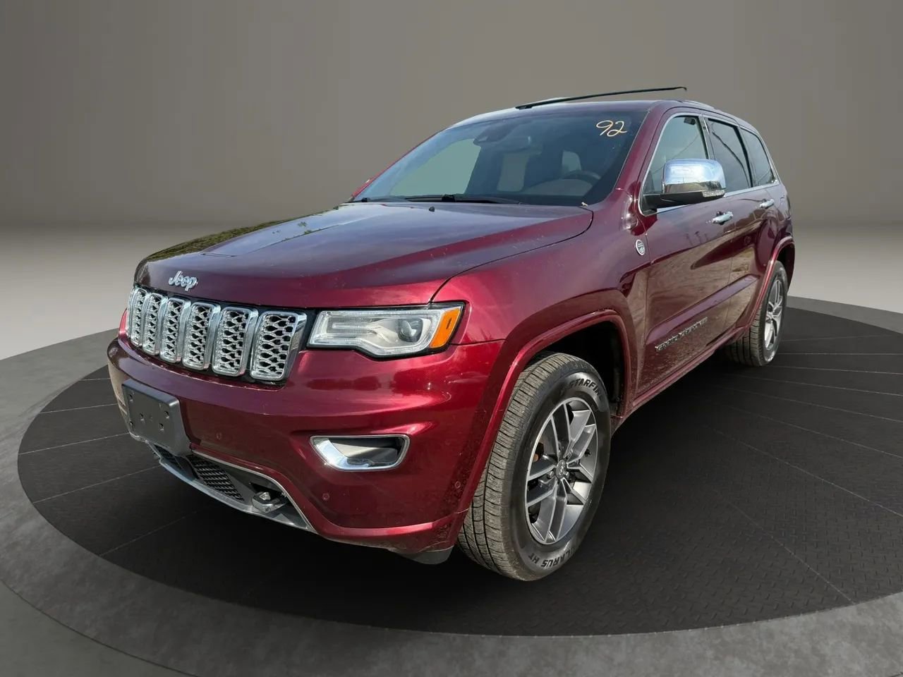 Used 2018 Jeep Grand Cherokee Overland AWD/4WD image 1
