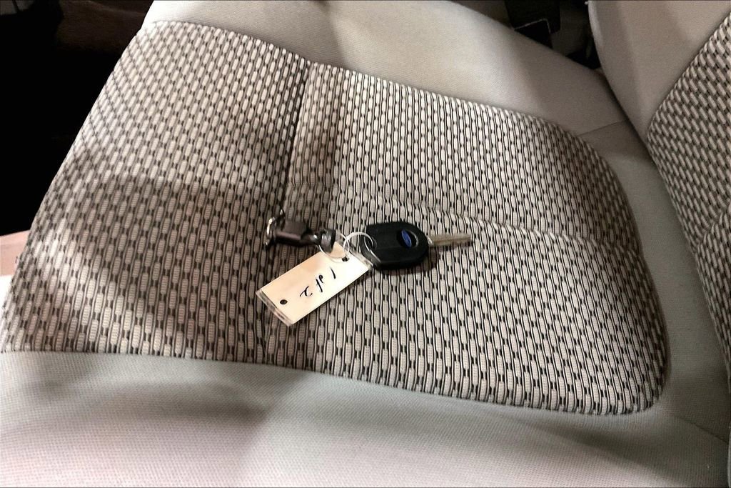 Used 2015 Ford F350 XLT w/ XLT Premium Package image 11