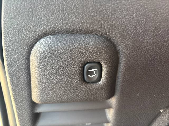 Used 2019 Jeep Grand Cherokee Summit w/ Skid Plate Group AWD/4WD image 24