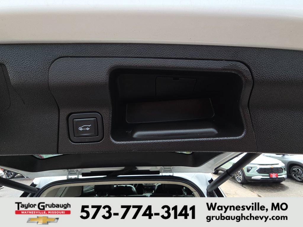 Used 2023 GMC Acadia Denali FWD image 34