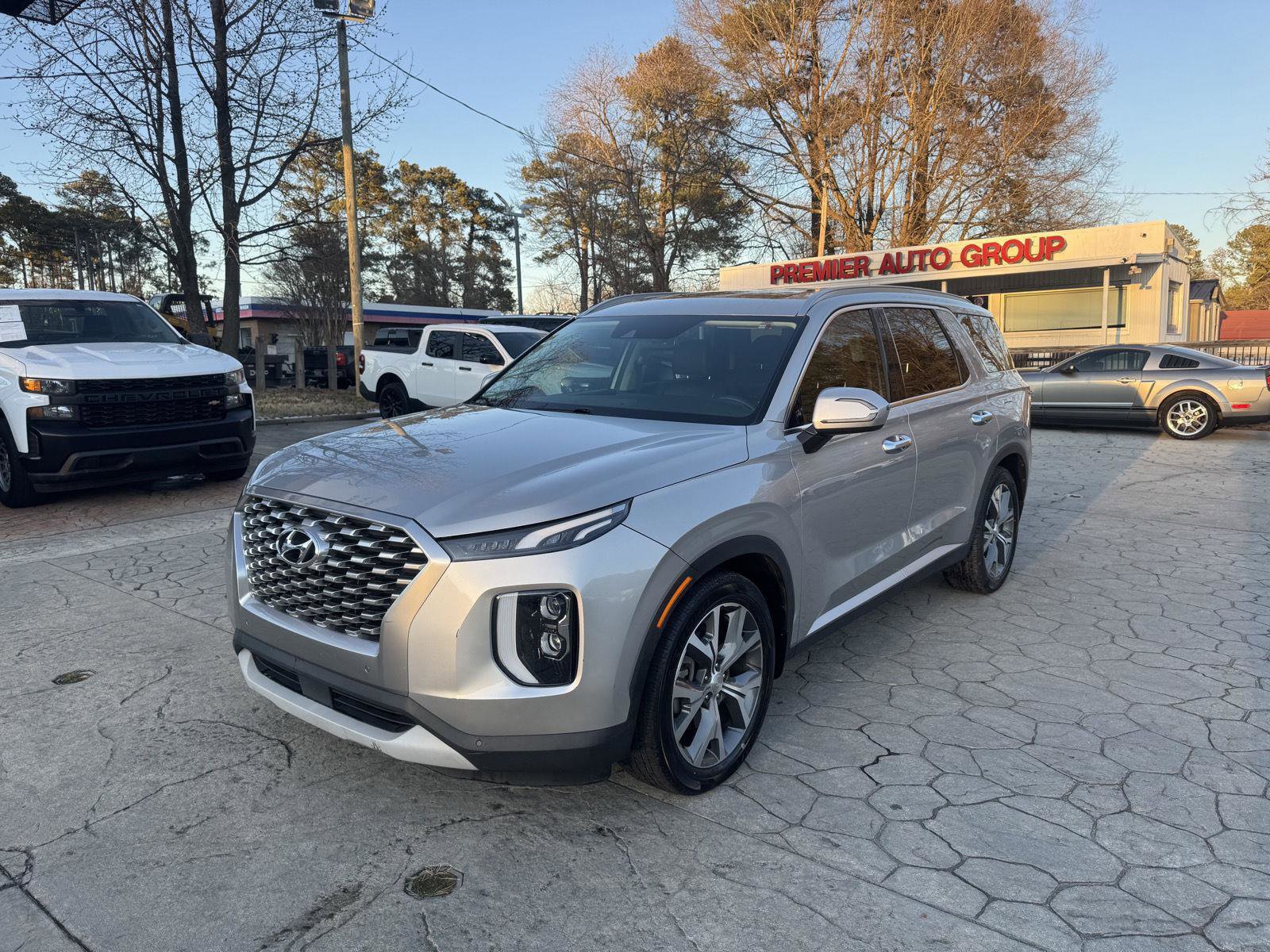 Used 2022 Hyundai Palisade SEL w/ 8P Bench Seat Package image 1
