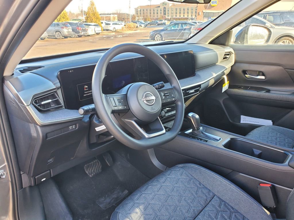 New 2026 Nissan Kicks SV w/ SV Premium Package AWD/4WD image 16