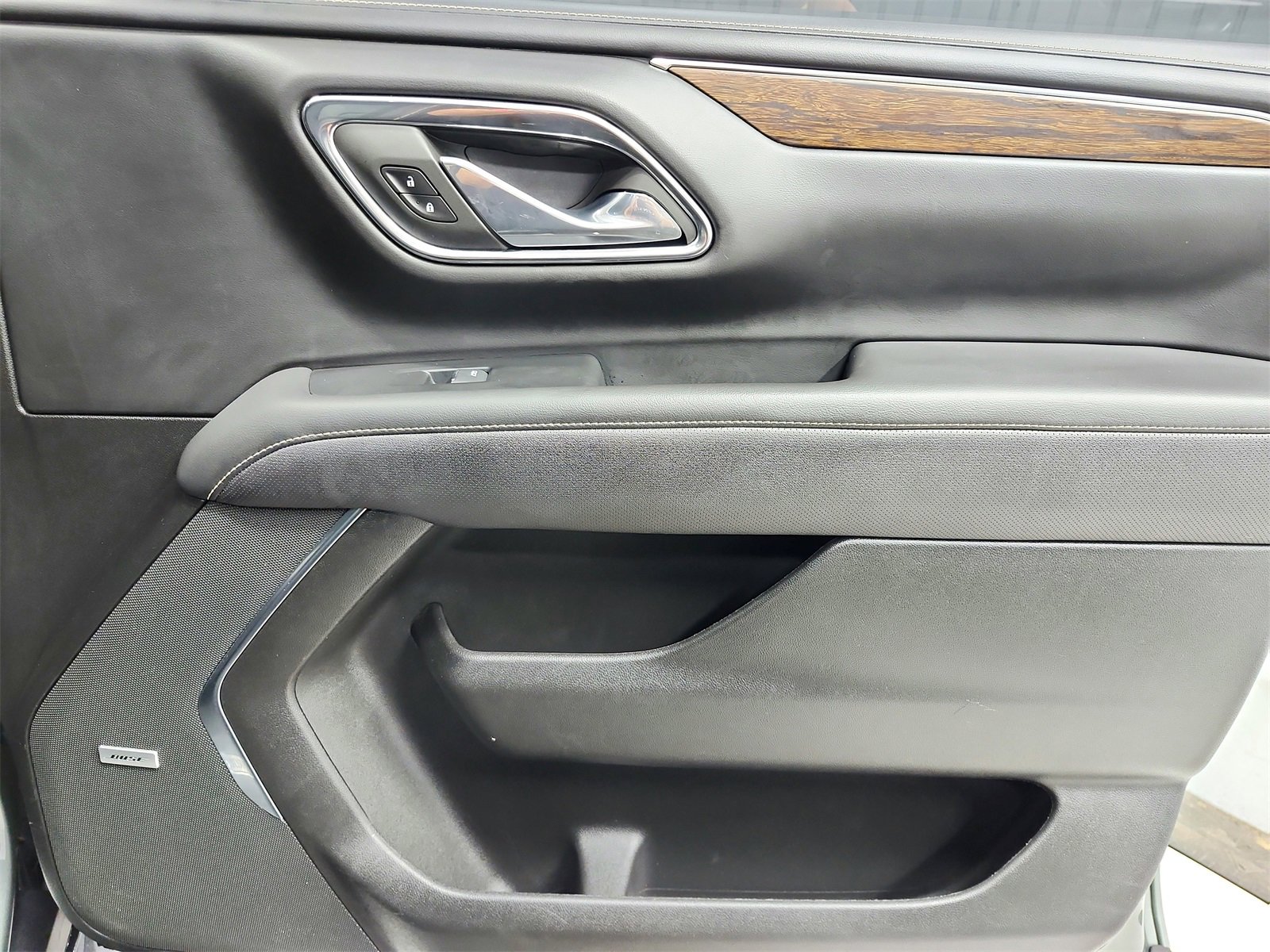 Used 2023 Chevrolet Tahoe Premier image 46