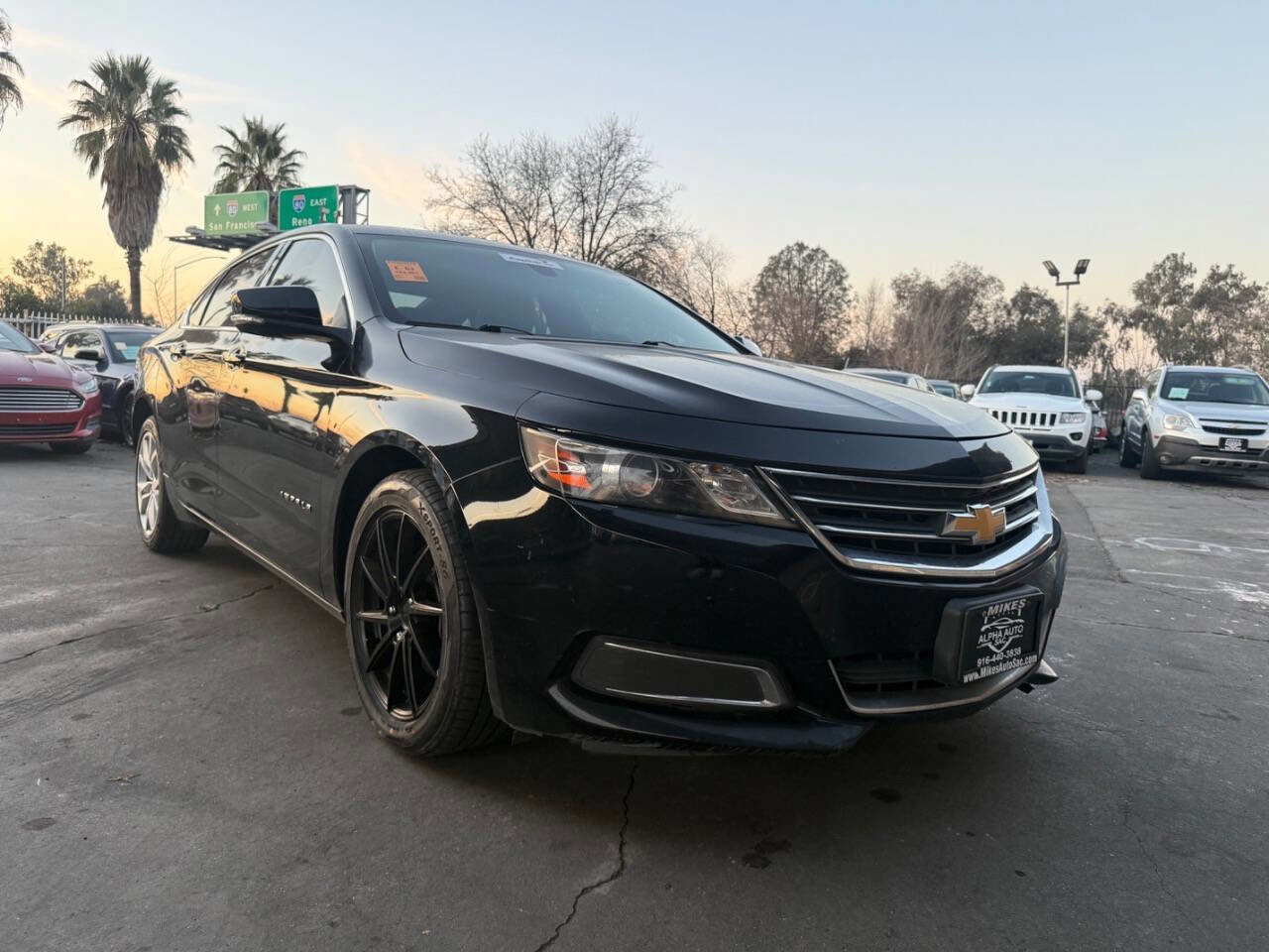 Used 2017 Chevrolet Impala LT image 28