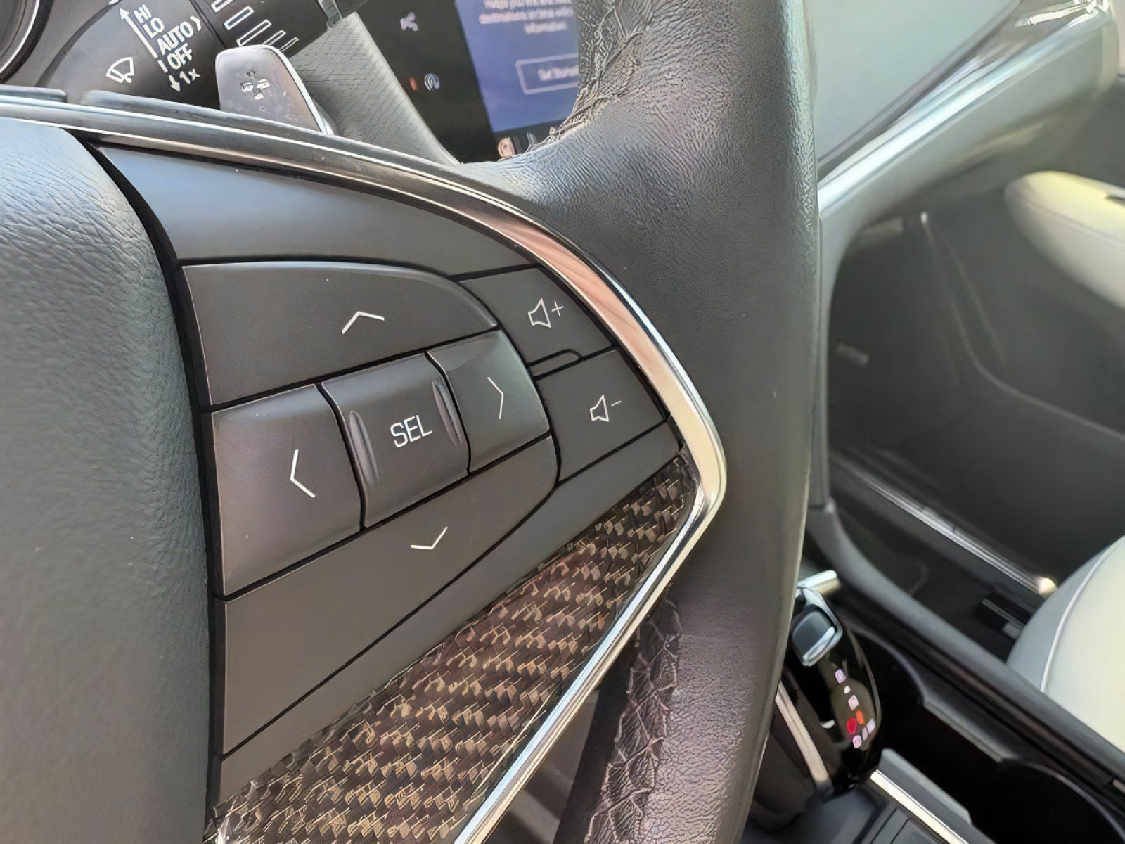 Used 2024 Cadillac XT5 Sportv w/ Technology Package AWD/4WD image 18