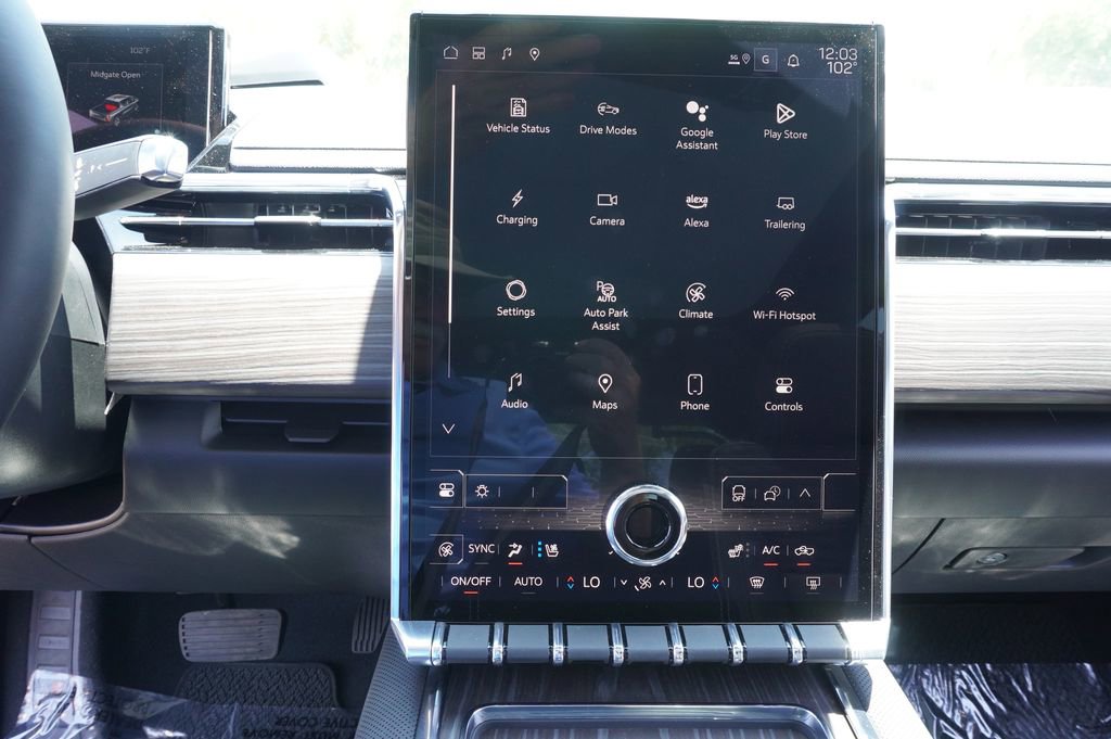 New 2025 GMC Sierra EV Denali image 19