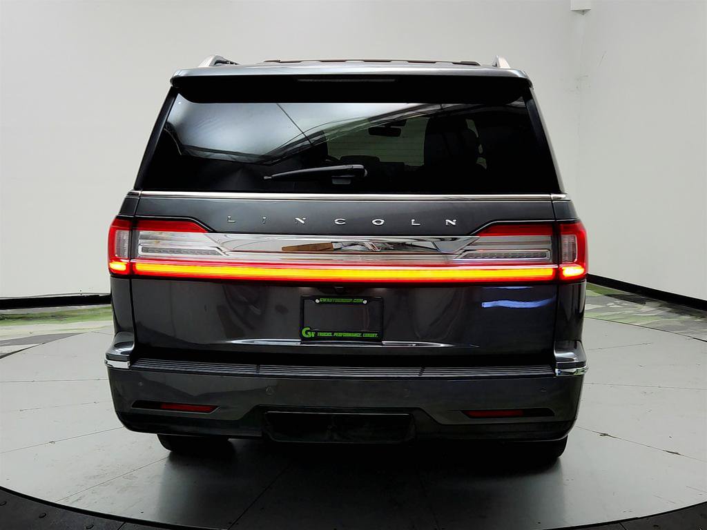 Used 2018 Lincoln Navigator L Reserve w/ Technology Package AWD/4WD image 6