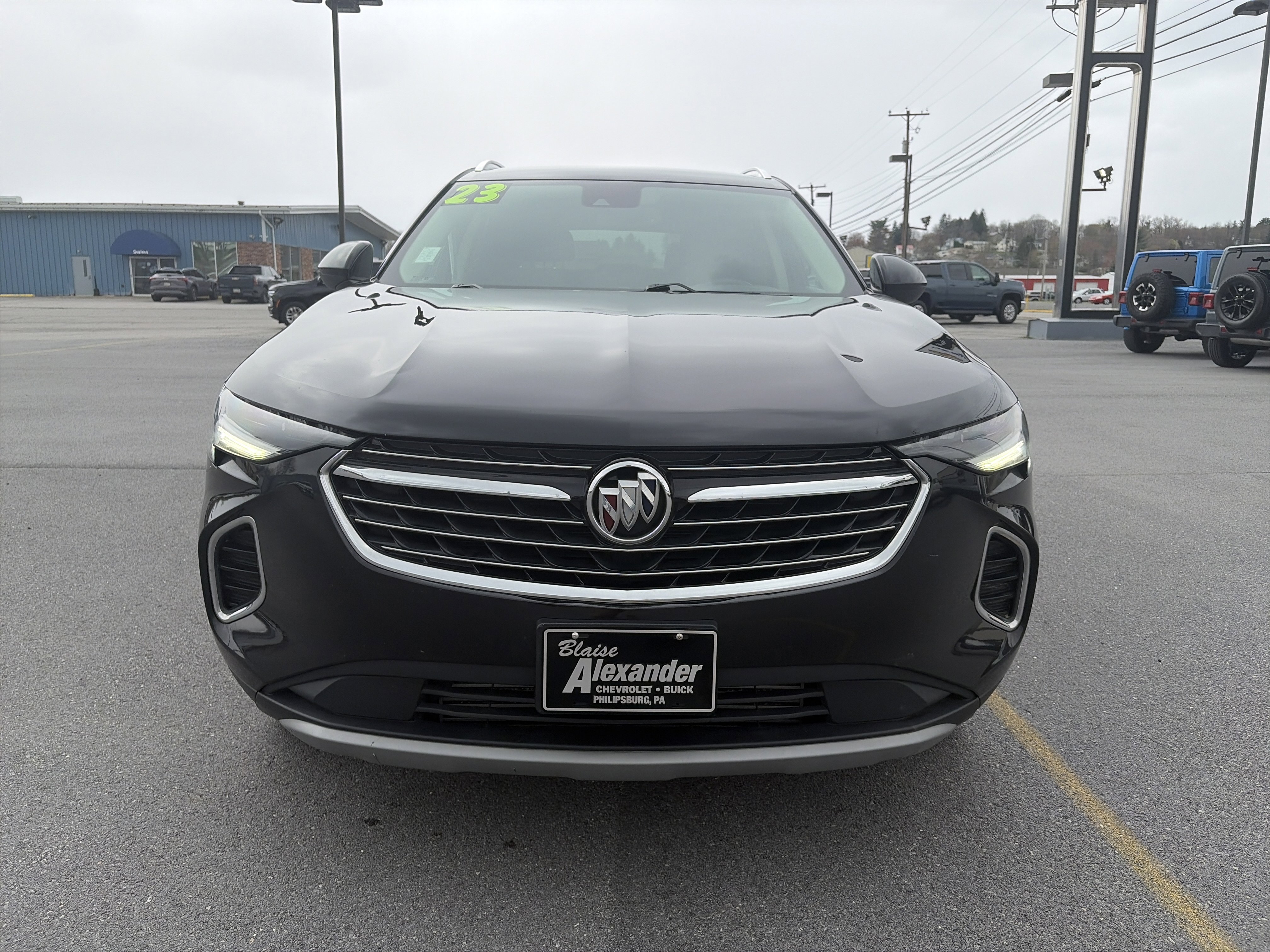 Used 2023 Buick Envision Preferred AWD/4WD image 9