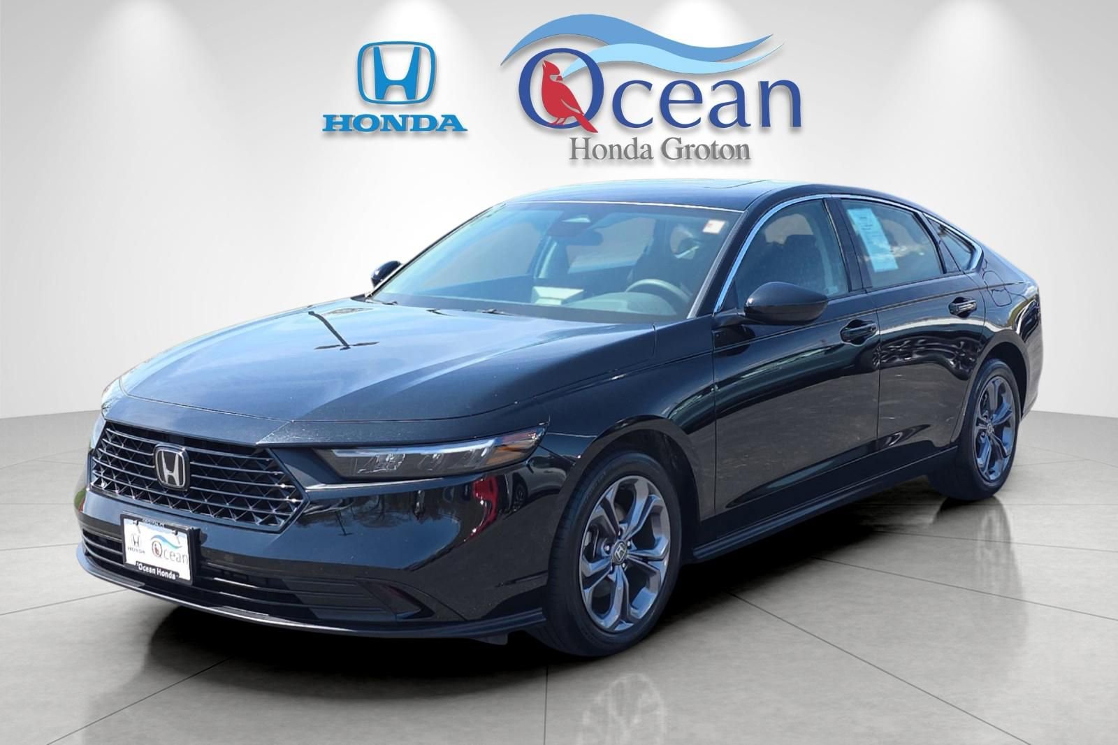 Used 2024 Honda Accord EX image 7