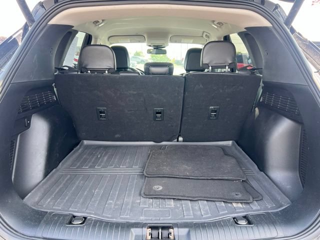 Used 2022 Ford Escape Titanium AWD/4WD image 14
