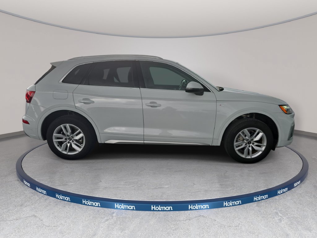 Used 2023 Audi Q5 2.0T Premium w/ Convenience Package AWD/4WD image 5