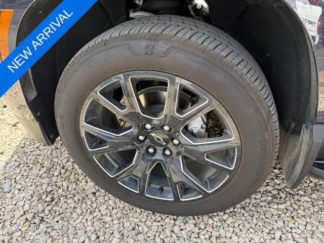 Used 2026 Chevrolet Tahoe RST w/ Comfort Package AWD/4WD image 9