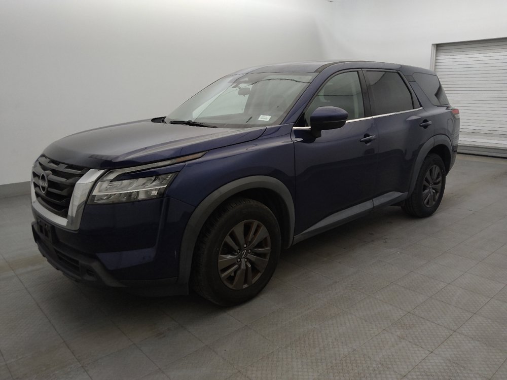 Used 2022 Nissan Pathfinder S AWD/4WD image 2