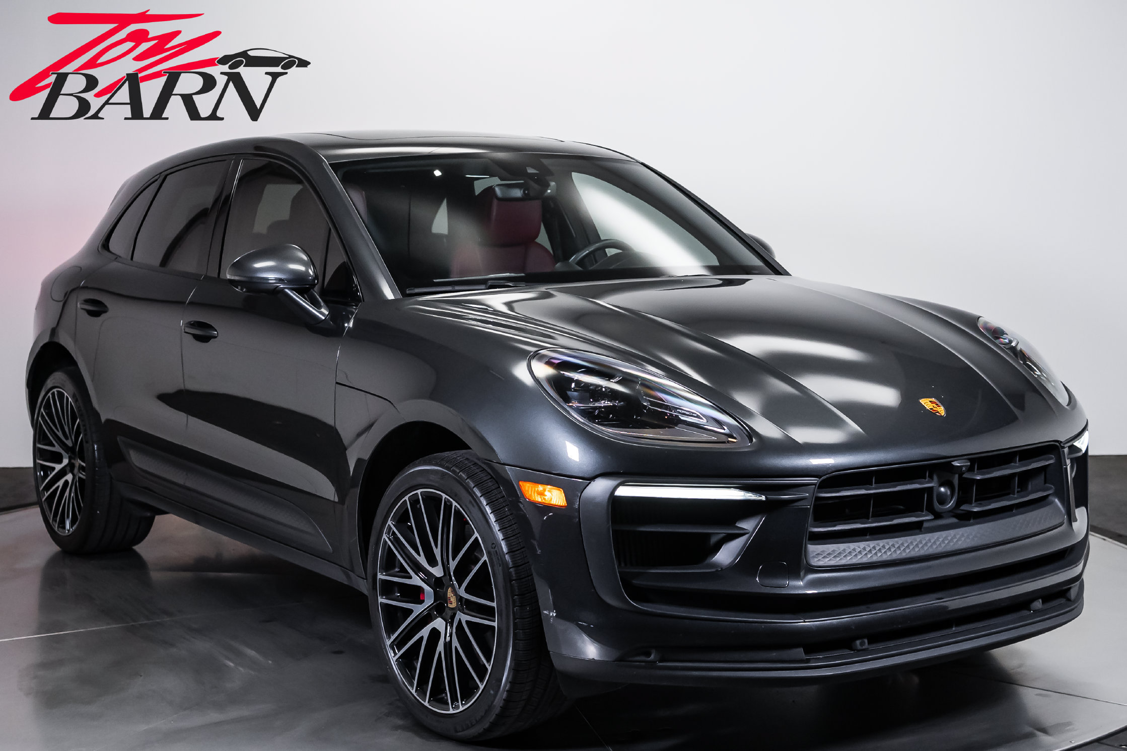Used 2024 Porsche Macan S AWD/4WD image 7